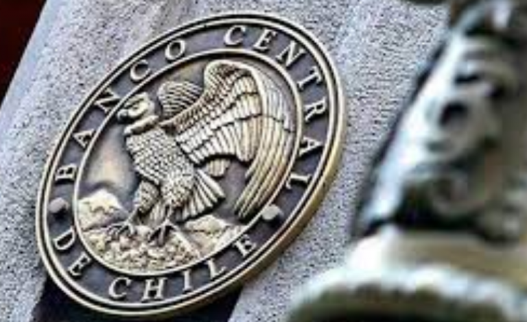 Operadores financieros estiman que el Banco Central comenzaría a bajar tasas en julio